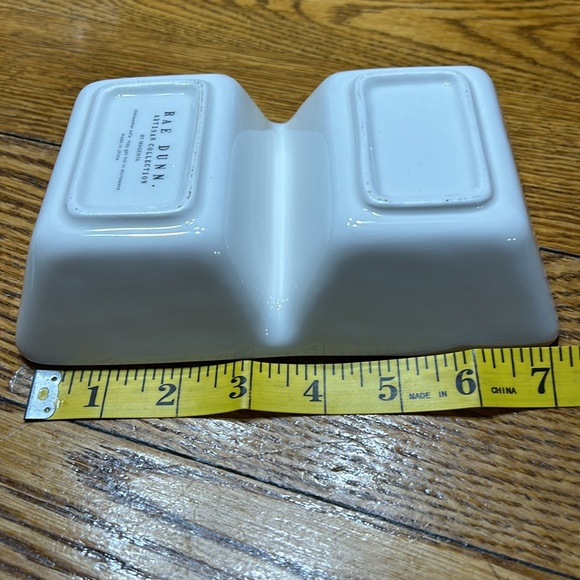 Rae Dunn artisan collection relish dish “le legumes.” Excellent condition - Picture 5 of 7